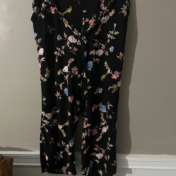 Floral pants with attached belt - Picture 1 of 2